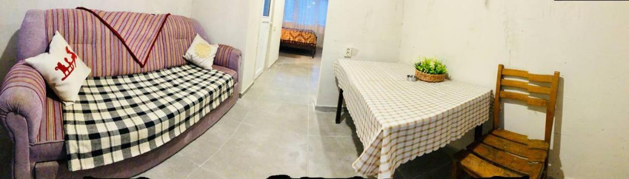 Rozmarin Нouse Makhinjauri Hotel บาทูมิ ภายนอก รูปภาพ